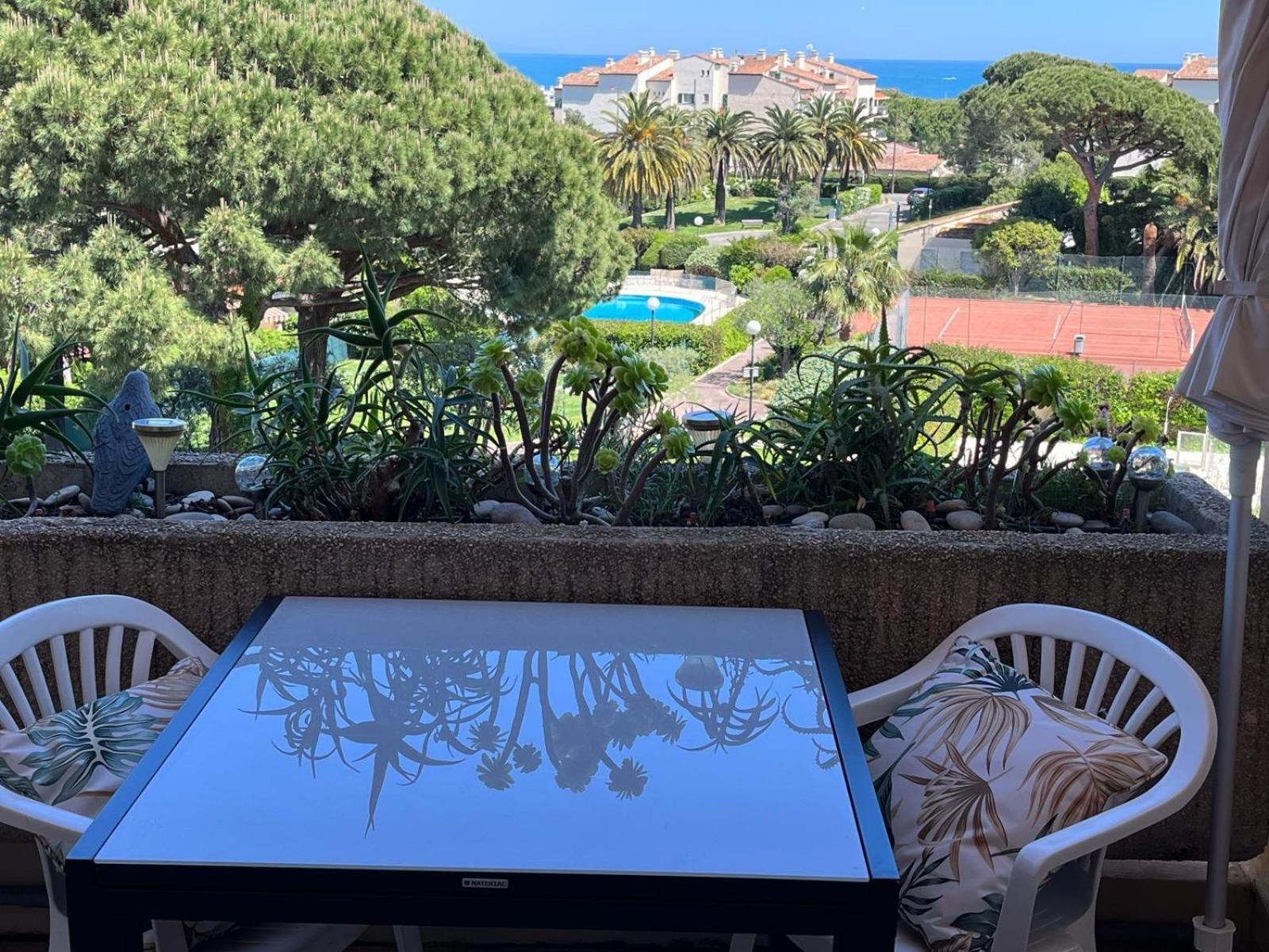 Antibes Secured Parc Velusine With Private Parking, Terrace, Pools And Tennis Courts. 외부 사진